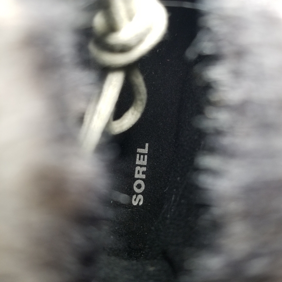 Sorel Explorer Joan Waterproof Snow Boots-Black Leather/Grey Faux Fur- Women's 7 - Picture 10 of 16